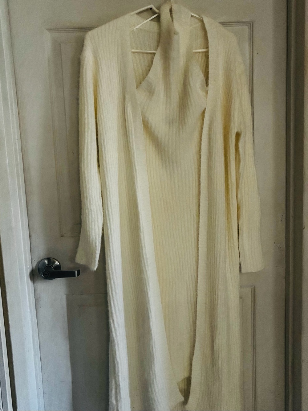 Blanc Woman’s Cream Ribbed Knit Maxi Cardigan Sweater & Dress Set, Size: S